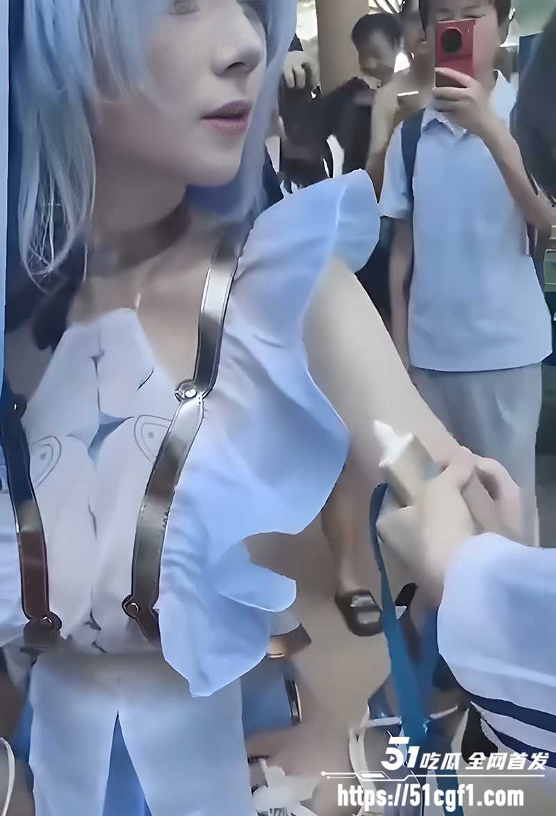 保定高考考生穿cos服装考试 2 拷贝