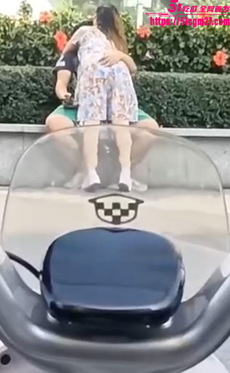 反差婊大妈2