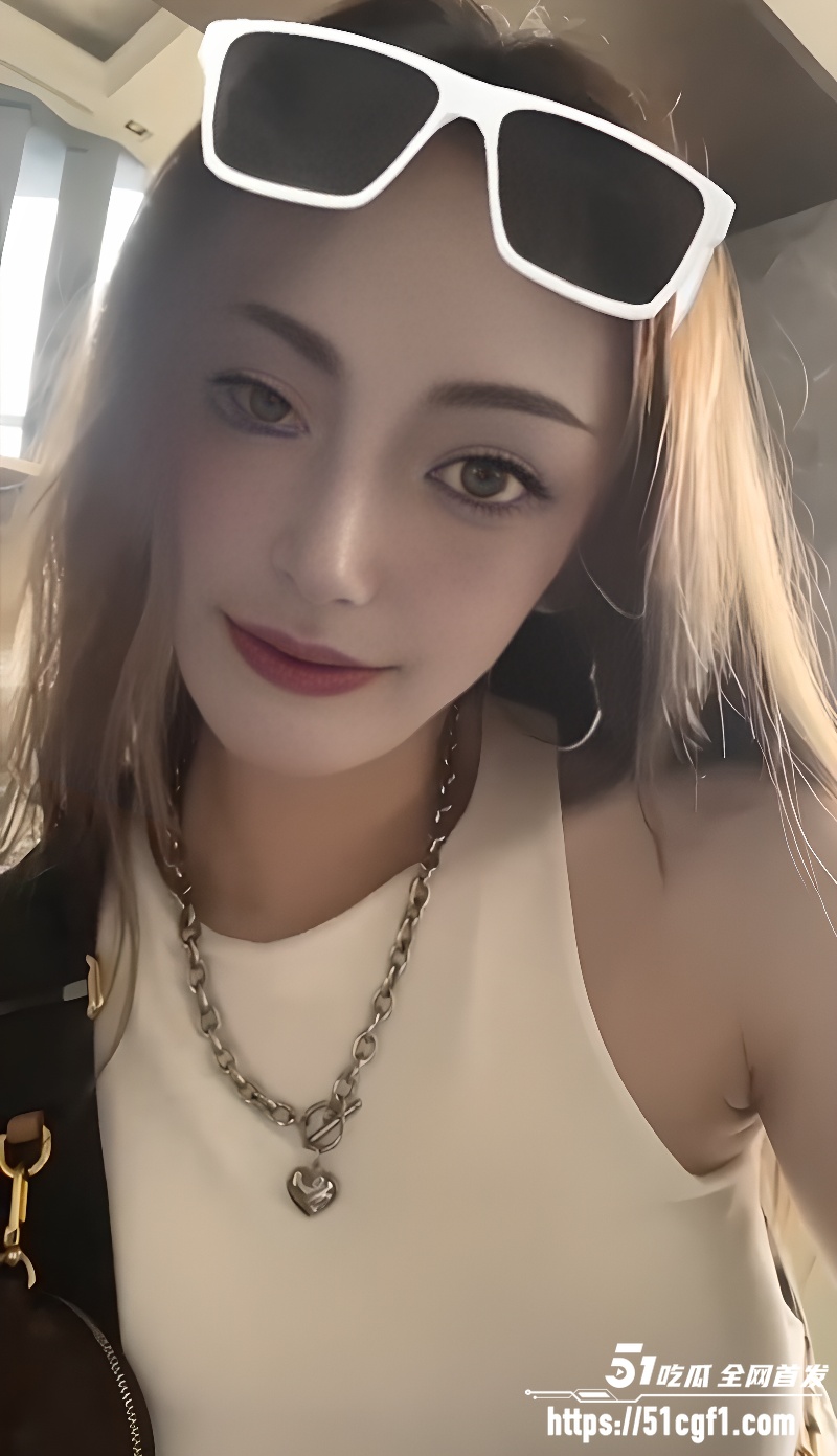 银行柜姐 早期下海付费黄播 1