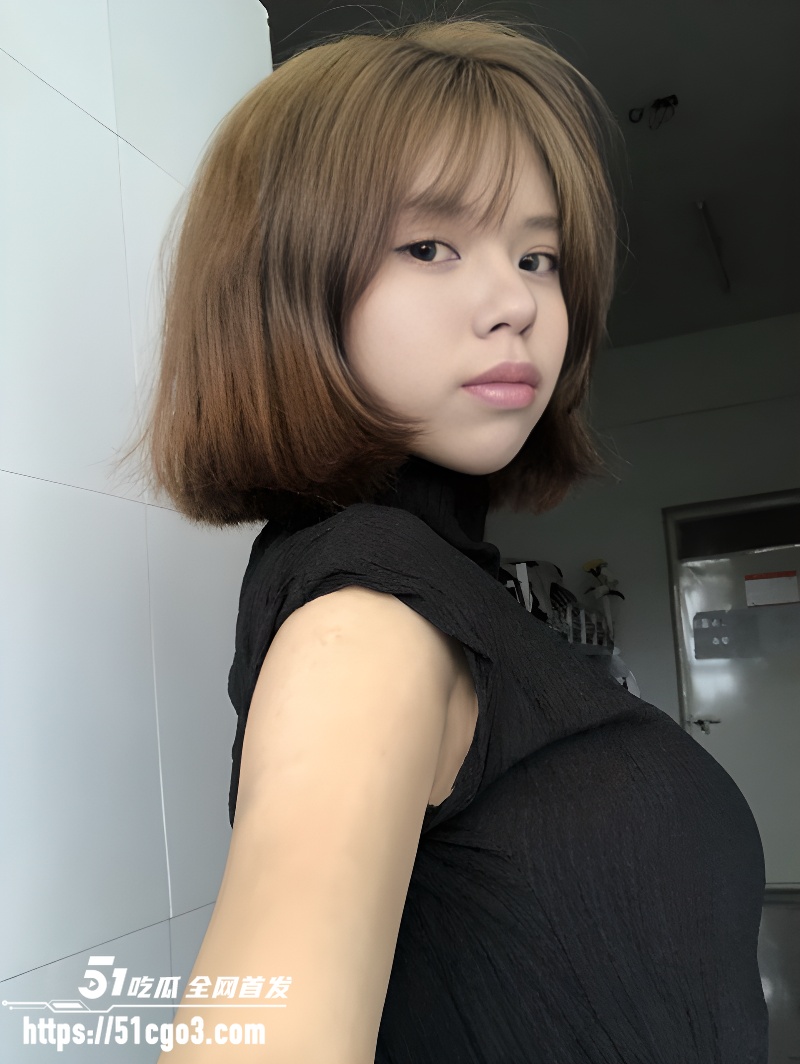 河南商丘 精神小妹 性爱私拍 1 河南商丘 精神小妹 性爱私拍 1