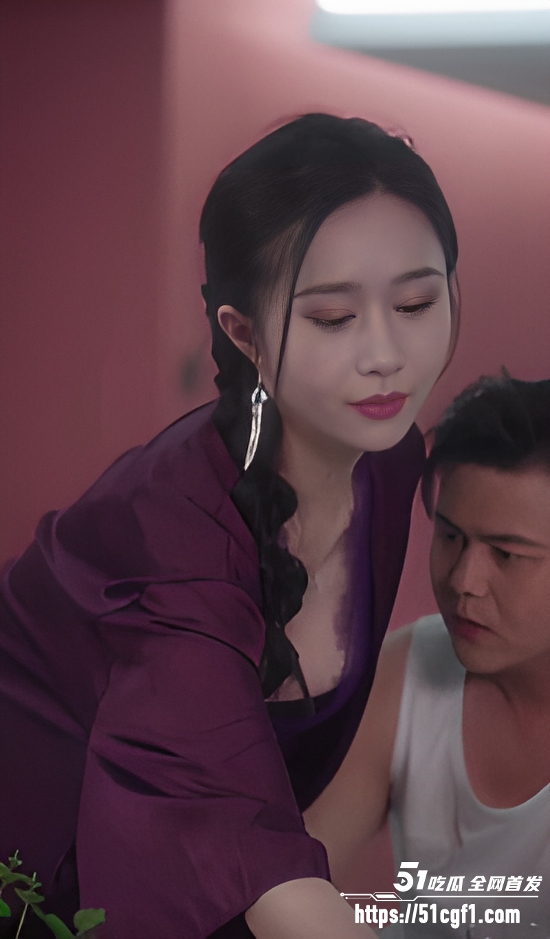 擦边短剧《风流维修工》06