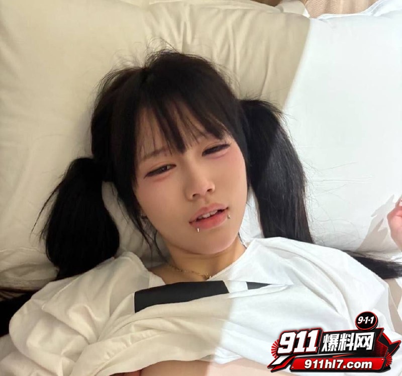 精神小妹群战狂操3