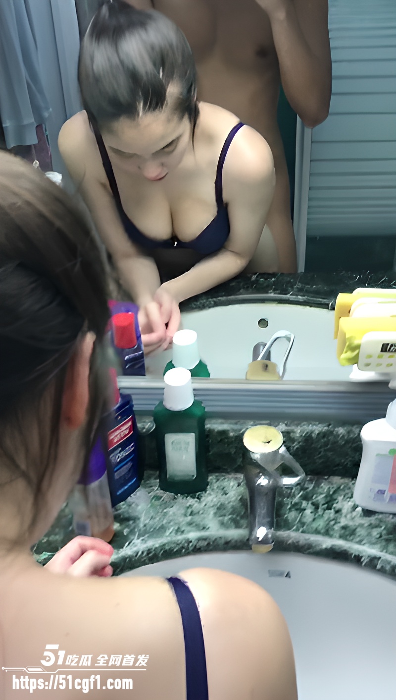 宁夏回族离异少妇闹闹线下约炮 5 宁夏回族离异少妇闹闹线下约炮 5