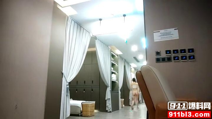 短发学生妹2