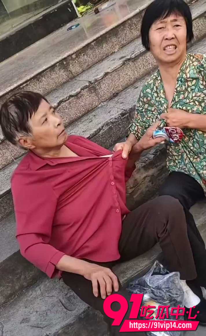 大妈吵架6