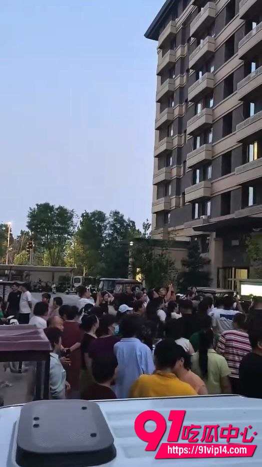 河北容城榆梅苑小区6