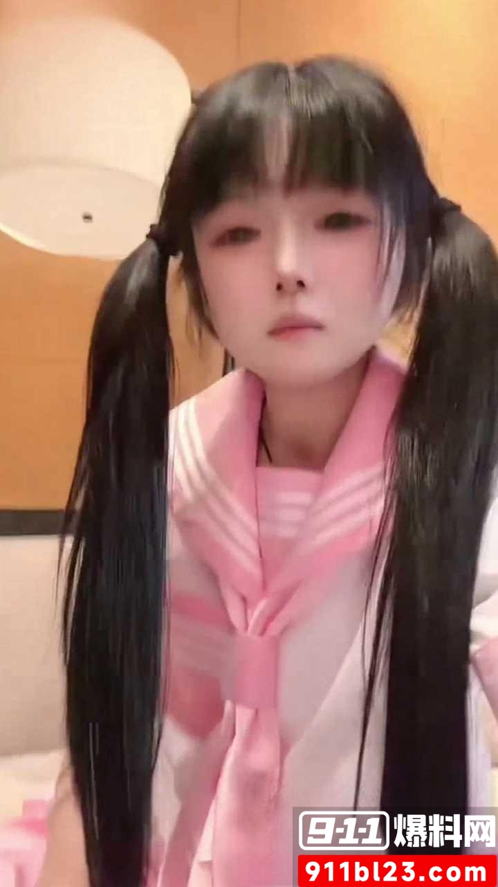 双马尾2