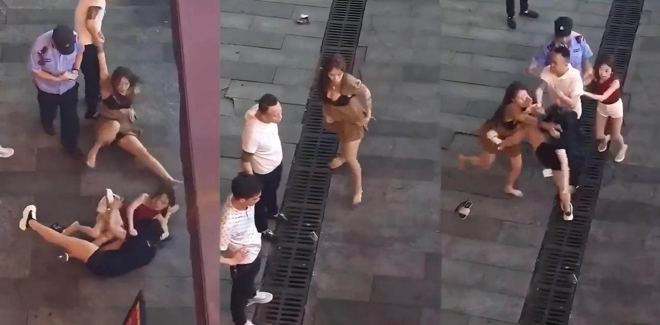 双女街头互殴 上演撕衣大战 拳打脚踢春光外泄 保安拉都拉不住太野了！ - 社会奇闻