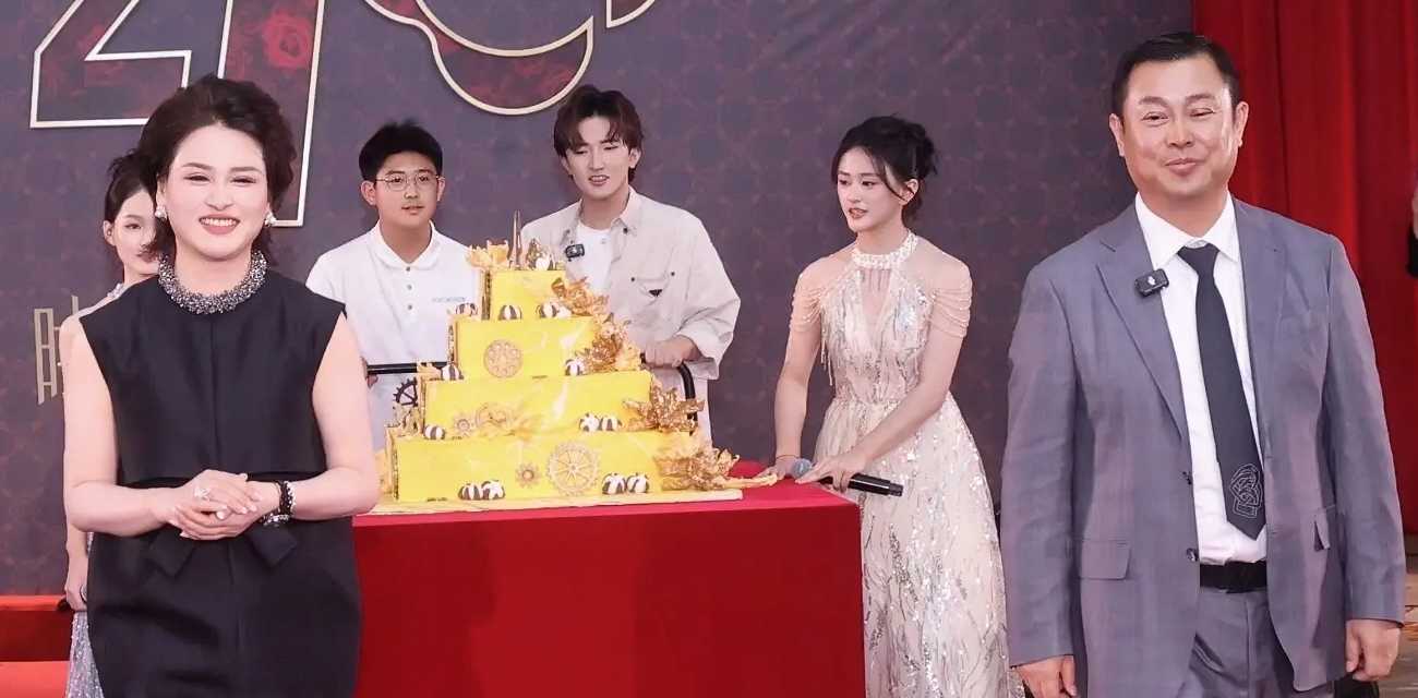 毛巾家族 洁丽雅 上演豪门乱伦盛宴 父子变连襟 婆媳变姐妹 关系错综复杂令人震惊